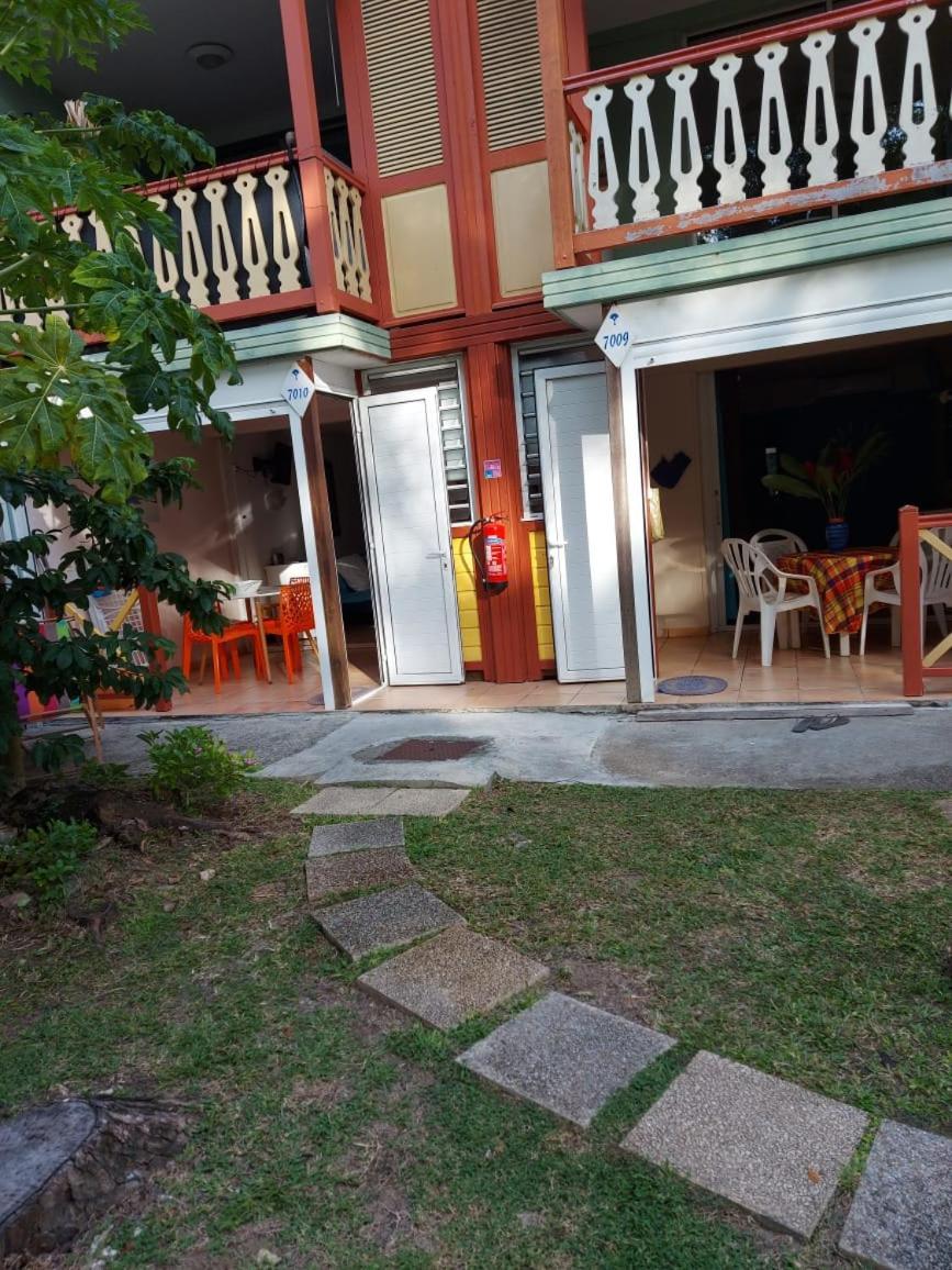 Appartements Residence Mahoghany Sainte-Anne Exterior photo